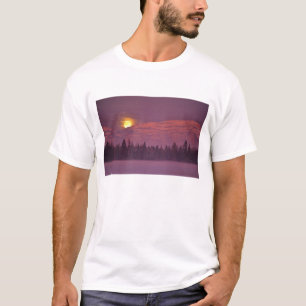 T-shirt La pleine lune se lève au-dessus de Teakettle Moun