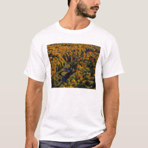 T-shirt La rivière Big Carp en automne à Porcupine