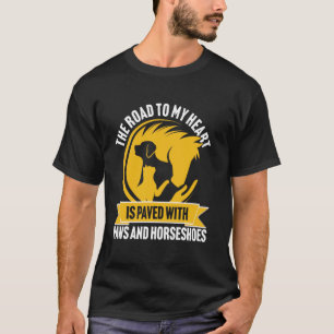 T-shirt La route de mon cœur est pavée de pattes et de che