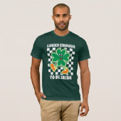 T-shirt La Saint-Patrick des Irlandaises aura assez de cha (Devant entier)