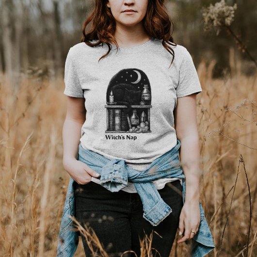 T-shirt La sieste de la sorcière - Chat noir dormant dans 