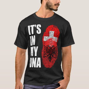 T-shirt La Suisse Et L'Albanie Mélangent Le Patrimoine De