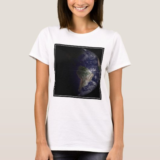 T-shirt La Terre À Son Équinoxe. (Devant)