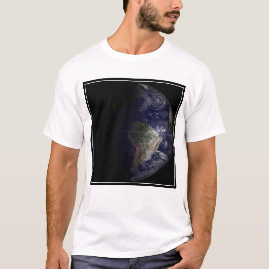 T-shirt La Terre À Son Équinoxe. (Devant)