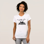 T-shirt La vie est meilleure avec un bon livre bibliophile (Devant entier)