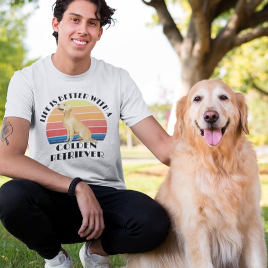 T-shirt La vie est meilleure avec un Golden Retriever Rétr