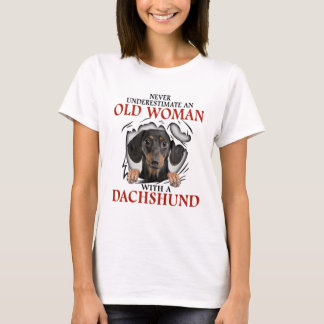 T-shirt La Vieille Femme Avec Un Dachshund