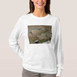 T-shirt Lac Balkhash dans Kazakhstan oriental