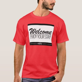 T-shirt L'accueil apprécient votre pièce en t de rouge de