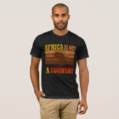 T-SHIRT L'AFRIQUE N'EST PAS UN PAYS (Devant entier)