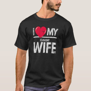 T-shirt L'air contrarié de ma femme actuelle par Yoray