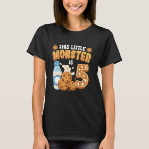 T-shirt Lait et biscuits Ce petit monstre est 5 5e Anniver