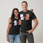 T-shirt Lait Mocha Ours mangeant des beignets cuits au fou (Unisexe)