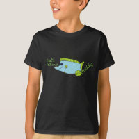 L'ami de la pêche du papa badine la chemise