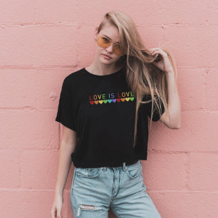 T-shirt L'amour est amour Gay pride LGBTQ Coeurs arc-en-ci