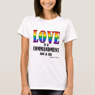 T-shirt L'amour est une pièce en t de base de commandement