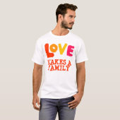 T-shirt L'amour fait une famille, cadeaux d'adoption (Devant entier)