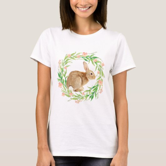 T-shirt Lapin mignon dans la couronne de fleurs (Devant)
