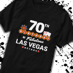 T-shirt Las Vegas Birthday Party<br><div class="desc">Planning your 70e anniversaire à Vegas ? This Welcome to Las Vegas sign style design is the perfect way for a 70 ans old to celebrate with a birthday party à Vegas ! Great for a girls' trip or birthday squad coming to Vegas for a weekend getaway or vacation Objets...</div>