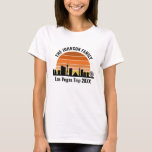 T-shirt Las Vegas Strip Sunset vacances sur mesure femmes<br><div class="desc">Coutume cool Las Vegas skyline au coucher du soleil,  t-shirts pour femmes pour vos vacances en famille ou un voyage de baccalauréat à la ville des lumières. Jouez du lever au coucher du soleil dans cette ville et rappelez-vous avec ce souvenir souvenir.</div>