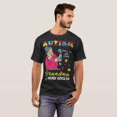 T-shirt L'autisme ne vient pas avec une grand-mère manuell (Devant entier)