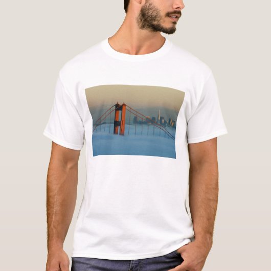 T-shirt Le brouillard traverse la baie de San Francisco (Devant)