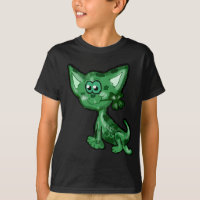Le chiwawa irlandais vert badine la chemise