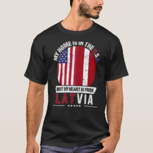T-shirt Le Coeur De Patriote Américain Letton Est De La Le