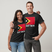 T-shirt Le drapeau du Timor oriental aide les Timorais de  (Unisexe)