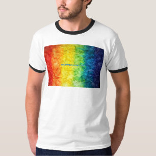 T-shirt Le drapeau tie-dyé de SlipperyJoe arc-en-ciel pres