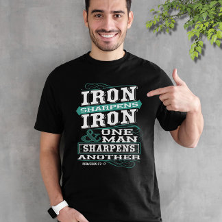 T-shirt Le Fer Affine le Fer - Un Homme Affine un Autre