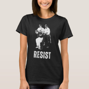 T-shirt Le jeune Bernie Sanders arrêté résiste