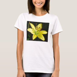 T-shirt - le lis jaune brillant se tient vraiment