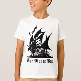 T-shirt le logo de bateau de pirate de baie de pirate
