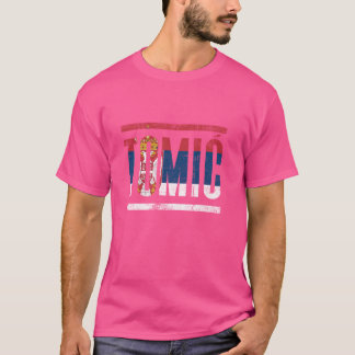 T-shirt Le nom de famille serbe Tomic avec le drapeau de l