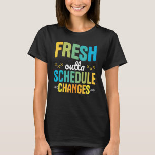 T-shirt Le nouveau calendrier extérieur change pour reveni
