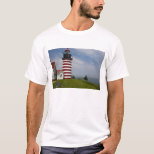 T-shirt Le parc d'État du phare de West Quoddy Head est le