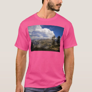 T-shirt Le Parc National De Yosemite S'Étend Sur Des Parti