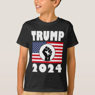 T-shirt Le Patriote du drapeau américain Trump 2024 a fait
