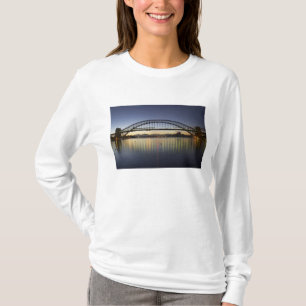 T-shirt Le pont du port de Sydney et l'opéra de Sydney