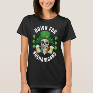 T-shirt Le pyjama de la Saint Patrick Pirate Skull Down Fo