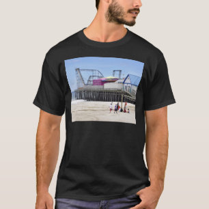 T-shirt Le rivage du Jersey aux tailles de bord de la mer