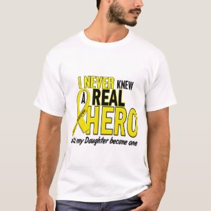 T-shirt Le sarcome N'A JAMAIS CONNU une fille du HÉROS 2