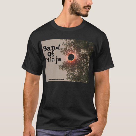 T-shirt le soleil noir (fève) (Devant)