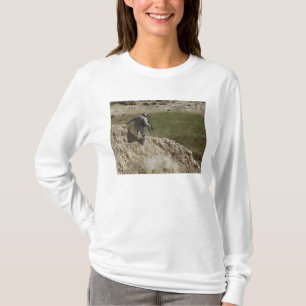 T-shirt Le spécialiste s'élève vers le bas