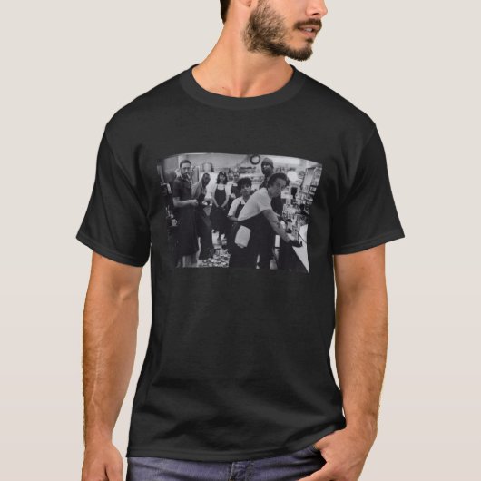 T-shirt Le spectacle BearV 90s drôle (Devant)