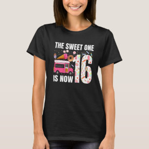 T-shirt Le Sweet One A Maintenant 16 Ans 16ème Anniversair