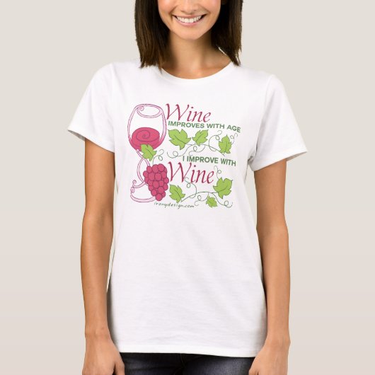T-shirt Le vin s'améliore avec l'âge (Devant)