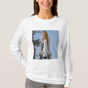 T-shirt L'effort de navette spatiale repose prêt