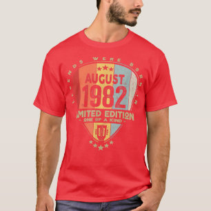 T-shirt Légendes du PickGuitar Nées en Août 1982 Guitare